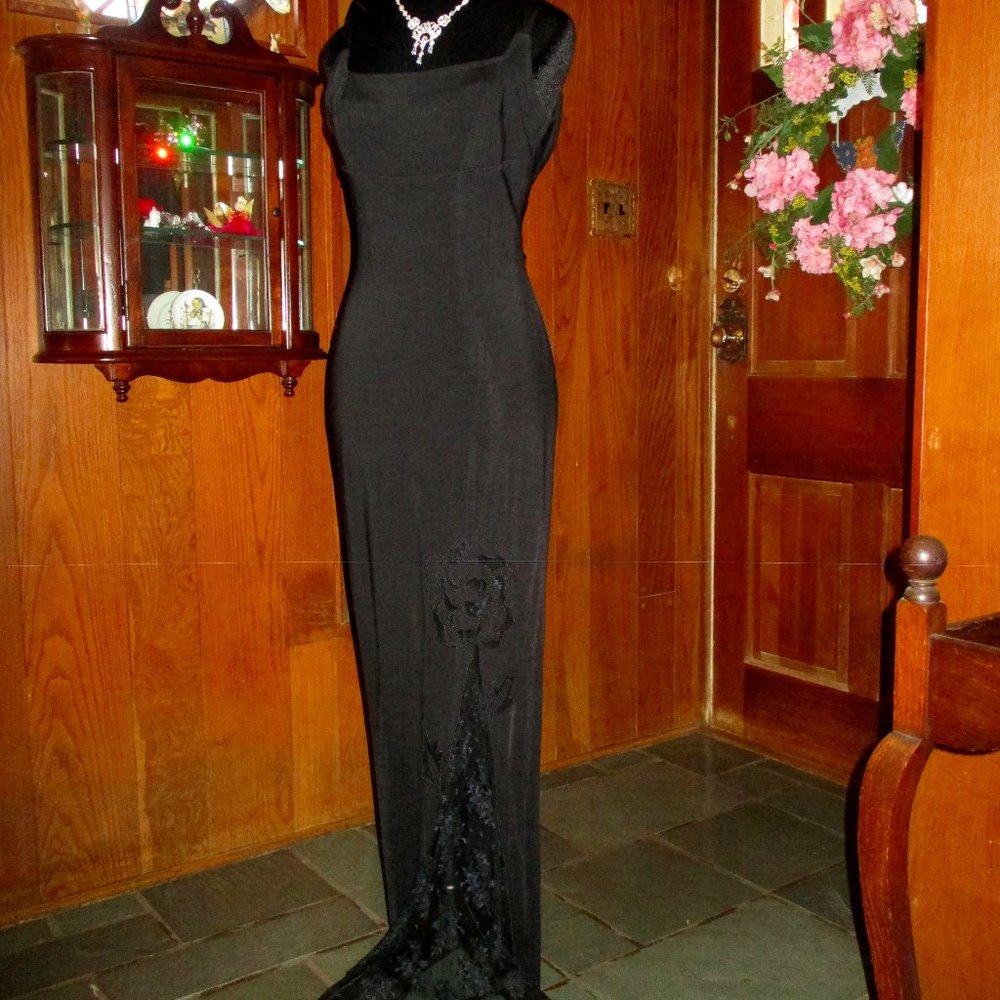 Nicole Bakti Dress